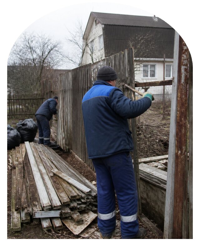 Демонтаж забора в Новомосковске по цене от 4646 р. | Метпроект-Нвм